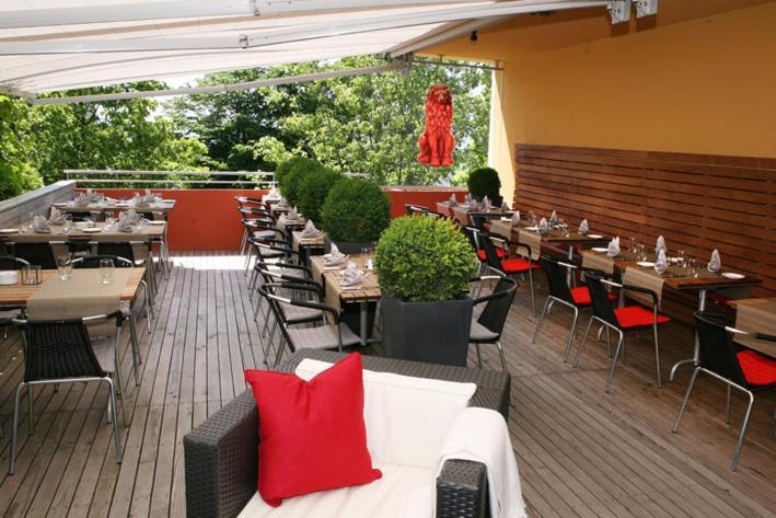 Gasthof Zum Roten Lowen Hotell Rohrdorf Exteriör bild